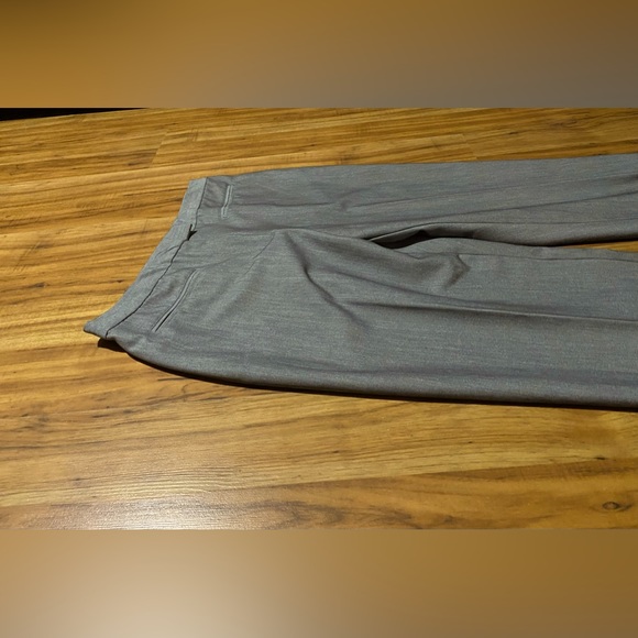 Ruby Rd. Women’s Pleated Dress Pants Size 10 - Picture 6 of 14